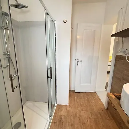 Guest house Domo Nea 3*
