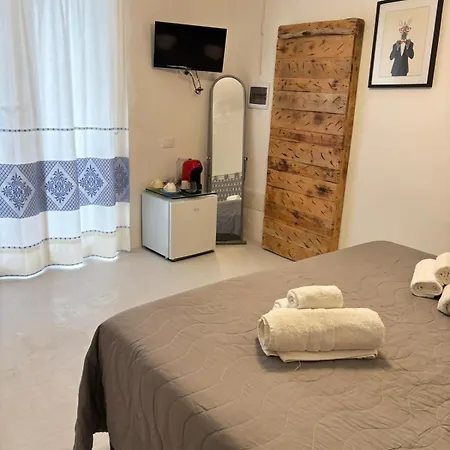 Domo Nea Guest house 3*