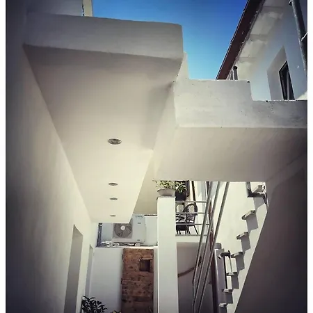 Domo Nea Guest house